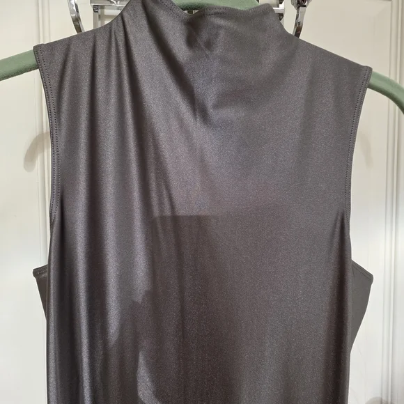 Skims Metallic Gray Sleeveless Catsuit - Picture 3 of 6